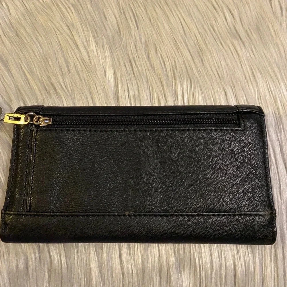 🆕 Guess Black with Tan Accent Buckle on Front Wallet